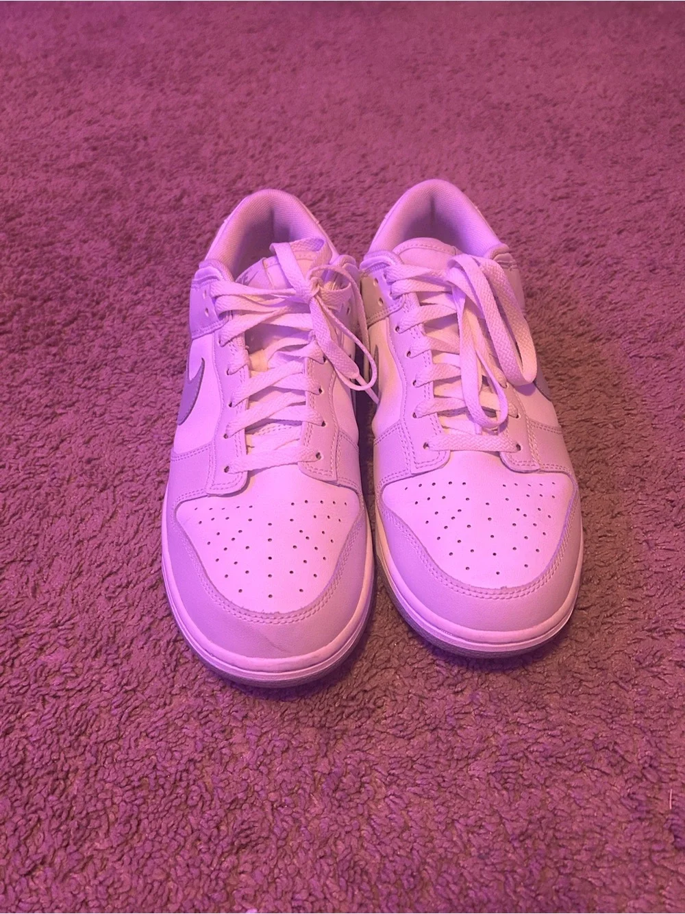 Nike Low-Top Sneakers in Light Pink and White